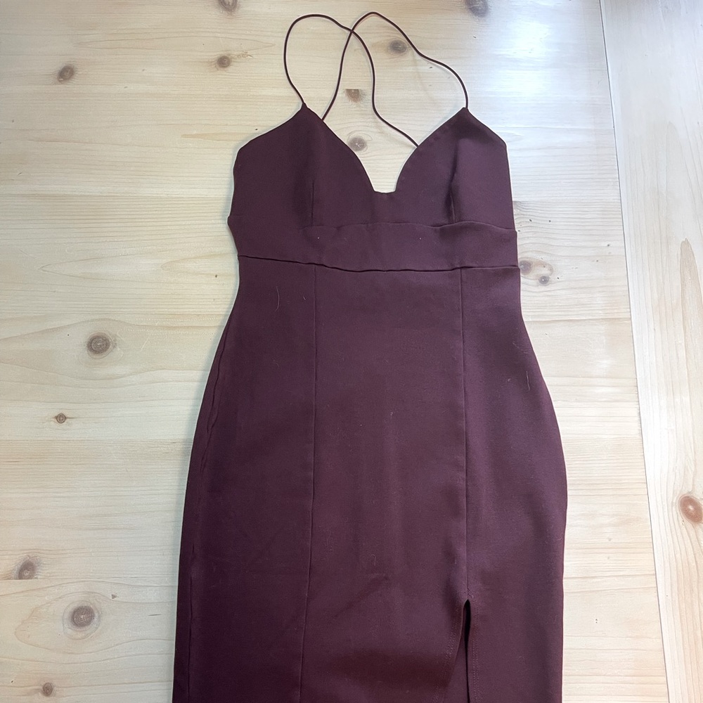 V-neck, bodycon mini dress